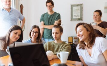 Pametni utorak: webinar za besplatne usluge EDIH CROBOHUB++